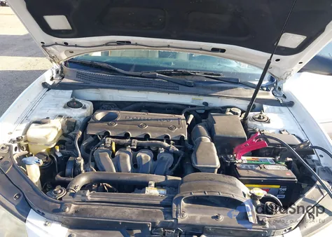 2009 Hyundai Sonata Gls from USA, damaged, VIN 5NPET46C49H560691